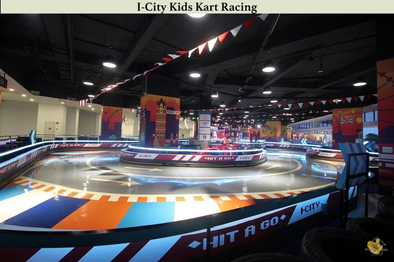Sinar Rasa Homestay At I-Soho, I-City シャー・アラム エクステリア 写真 I-City Kids Kart Racing