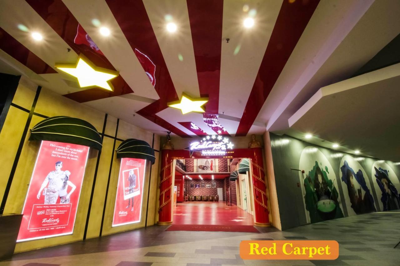 Sinar Rasa Homestay At I-Soho, I-City シャー・アラム エクステリア 写真 Red Carpet