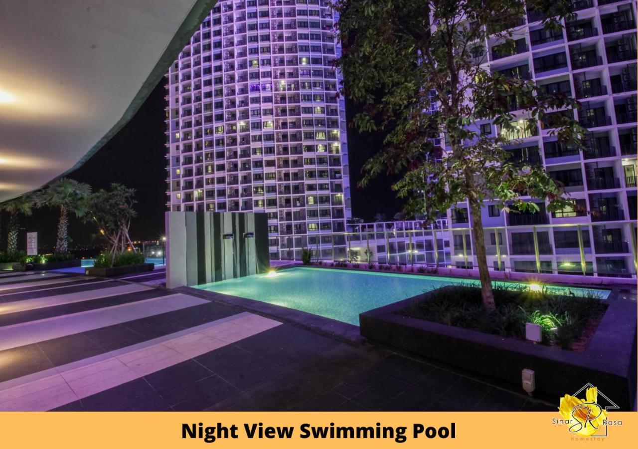 Sinar Rasa Homestay At I-Soho, I-City シャー・アラム エクステリア 写真 Swimming Pool